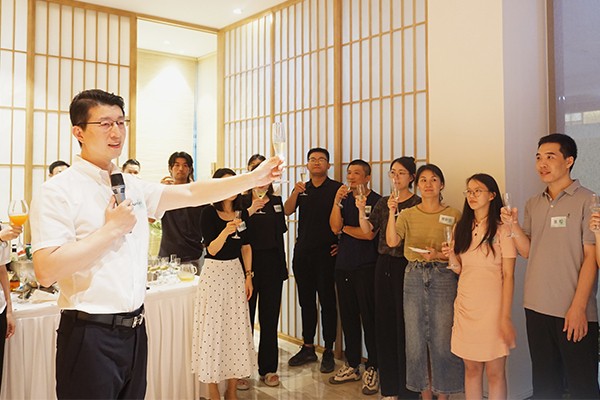 安腾迎新 | 新星启航，共绘多彩篇章